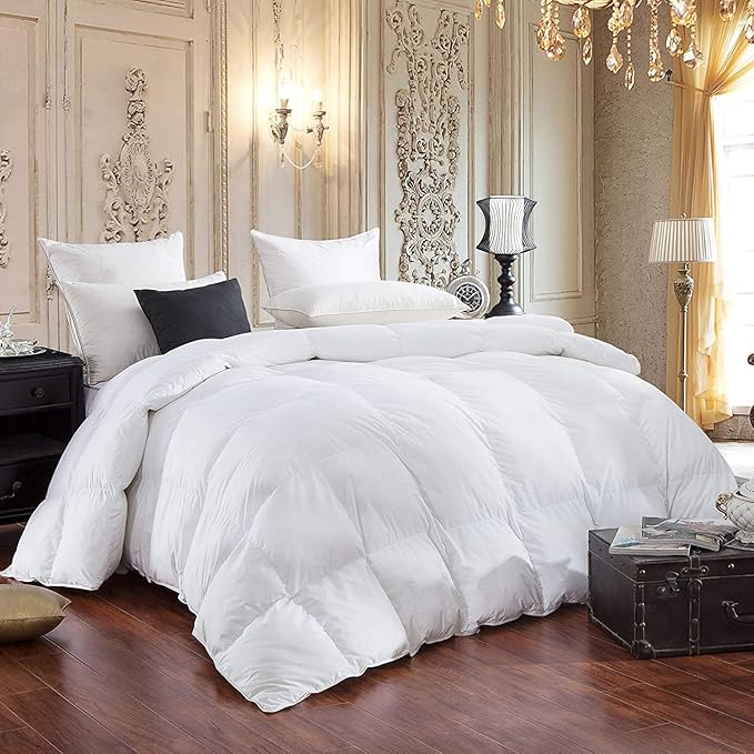 600-Thread-Count Egyptian Cotton Siberian Goose Down Comforter, 90 oz. Fill Weight, 120 X 98 INCHES,Solid White (Palatial King/Super King Size)