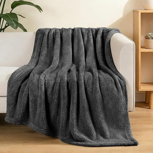 Exclusivo Mezcla Soft Fleece Throw Blanket for Couch, Super Soft Velvet Plush Fleece Blankets, Fuzzy Cozy and Warm for Winter, 50x60 Inches, Dark Grey