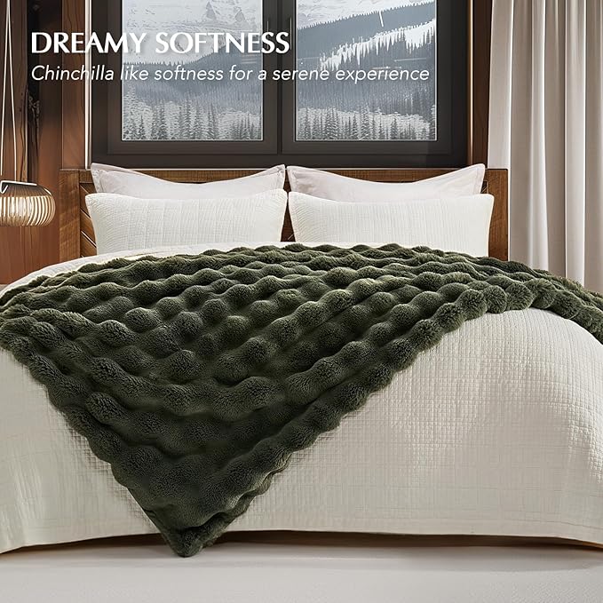 EverGrace Ultra Soft Luxury Fluffy Faux Rabbit Fur Throw Blanket, Thick Warm Bubble Throw for Bed, Cozy Plush Reversible Blankets for Couch, Chair, Sofa, Green, 60x80 Inches