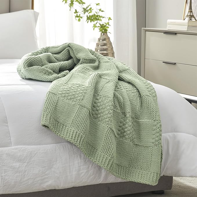 Amélie Home Knit Throw Blanket, Soft Chenille Cozy Breathable Checkered Chunky Decorative Blanket for Couch, Bed & Sofa, French-Inspired Lightweight Warm Gift for Women, Sage Green, 50"x60"
