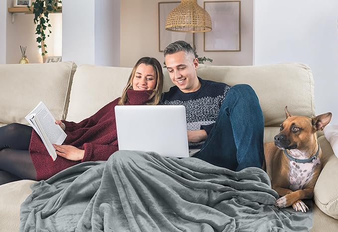 Utopia Bedding Fleece Blanket Twin Size Ash Grey (60x80 Inches) Ultra Soft Warm Lightweight Microfiber Breathable Anti-Static Cozy Bed Blanket, All-Season Home Decor Gift for Men & Women