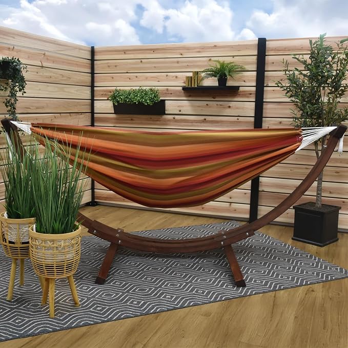 Vivere Fade and Weather-Resitant Brazilian Hammock with Solid Pine Arc Stand - 450 lb Weight Capacity - Image 4