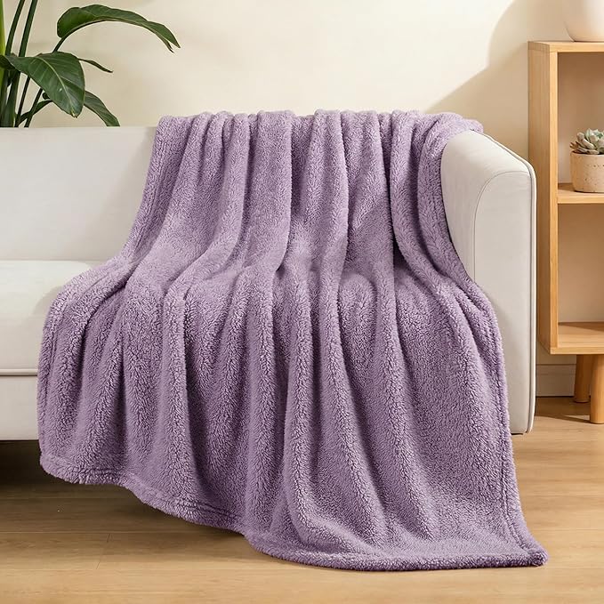 Exclusivo Mezcla Soft Fleece Throw Blanket for Couch, Super Soft Velvet Plush Fleece Blankets, Fuzzy Cozy and Warm for Winter, 50x60 Inches, Grayish Purple