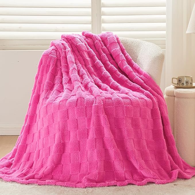 NEWCOSPLAY Super Soft Queen Blanket Hot Pink Premium Silky Flannel Fleece 3D Checkered Lightweight Bed Blanket All Season Use (Hot Pink Checkered, Queen(90"x90"))