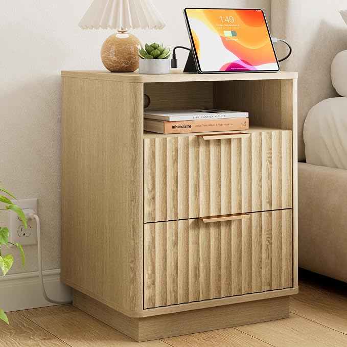 Fluted Nightstand, Modern Night Stand, 2 Drawers Nightstand with Charging Station, Wooden End Table w/Storage, Bedside Table for Bedroom Sofa Home Office, Curved Corners Design, Natural Oak by FavourLife