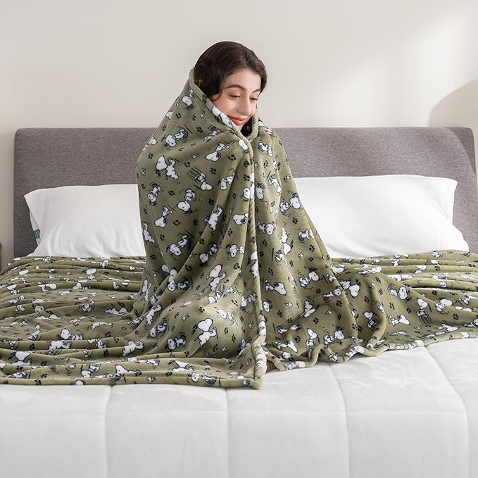 Berkshire Blanket Peanuts® VelvetLoft® Cute Character Snoopy Plush Blanket,Loden Green,Twin 60 in x 90 in (Official Peanuts® Product)