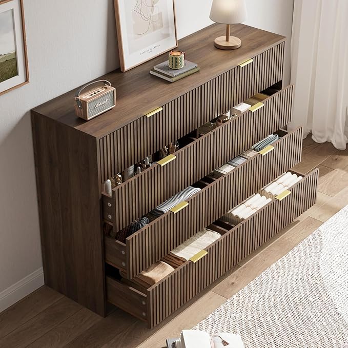 MAISONARIA 3-Piece Dresser Bedroom Set, 8 Drawer Dresser & 2 Drawer Nightstands with Gold Handles, Fluted Wood Chest of Drawers for Bedroom, Living Room, Entryway, Walnut
