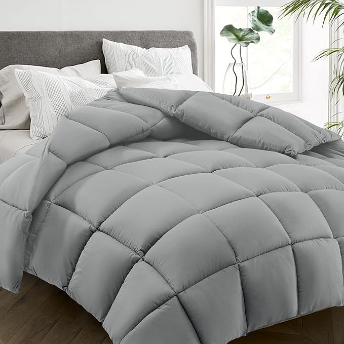 HYLEORY All Season California King Size Bed Comforter - Cooling Down Alternative Quilted Duvet Insert with Corner Tabs - Winter Warm - Machine Washable - Light Grey