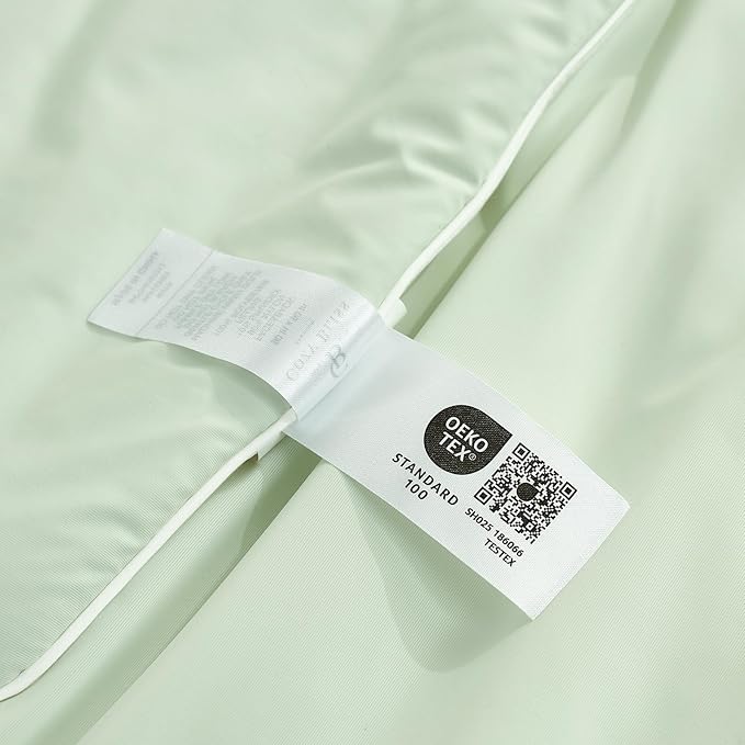 Cozy Bliss Cooling Comforter King Size, Cooling Blankets for Hot Sleepers and Night Sweats, Light Mint Green Cream Summer Comforter for King Size Bed, Breathable Soft Lightweight Silk Smooth