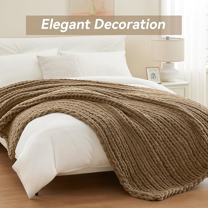 Negwoo Chunky Knit Throw Blanket, 50''*60'' Knitted Throw Chenille Yarn for Bed Couch, Handmade Light Brown Crochet Big Thick Blanket, Machine Washable Cute Comfy Blanket for Home Decor