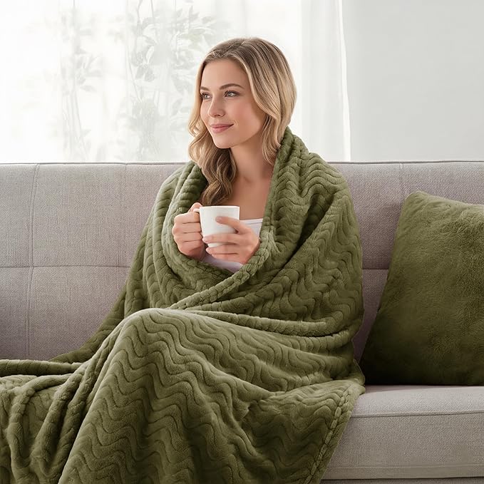 Exclusivo Mezcla King Blanket for Bed, Cozy Lightweight Fleece Blankets for All Season, Decorative Giftable Fuzzy Plush Wave Textured Suitable for Women, Men, Olive Green, 90x104 Inches