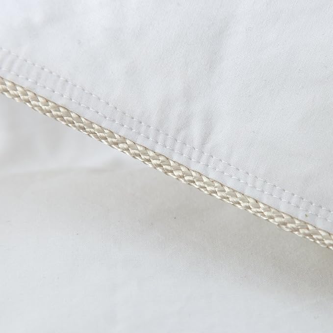 600-Thread-Count Egyptian Cotton Goose Down Comforter, 55 oz. Fill Weight, Baffle Box Design - Solid White (Queen Size)
