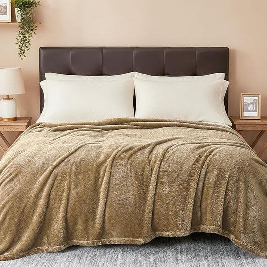 Exclusivo Mezcla Plush Fuzzy Fleece Bed Blanket Queen Size, Super Soft, Fluffy and Warm Blankets for Couch, Bed, All Season (Brown, 90x90 inches)