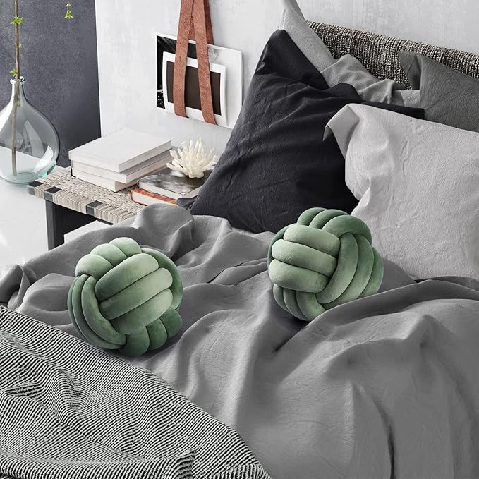 Namalu 2 Pcs Soft Knot Pillow Ball, Decorative Round Throw, Soft Knotted Plush Pillows, Handmade Stuffed Ball Pillows Cushion for Bedroom Sofa Couch Home Decor(10.6 Inches,Dark Green)