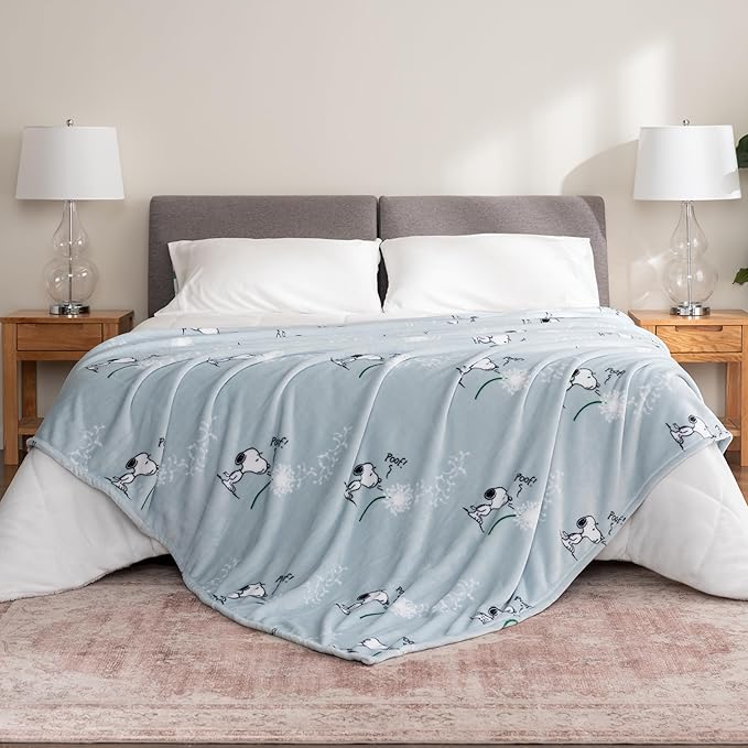 Berkshire Blanket Peanuts® VelvetLoft® Cute Character Snoopy Plush Blanket,Peanuts Snoopy Make a Wish Spring Blue,King 90 in x 108 in (Official Peanuts® Product)