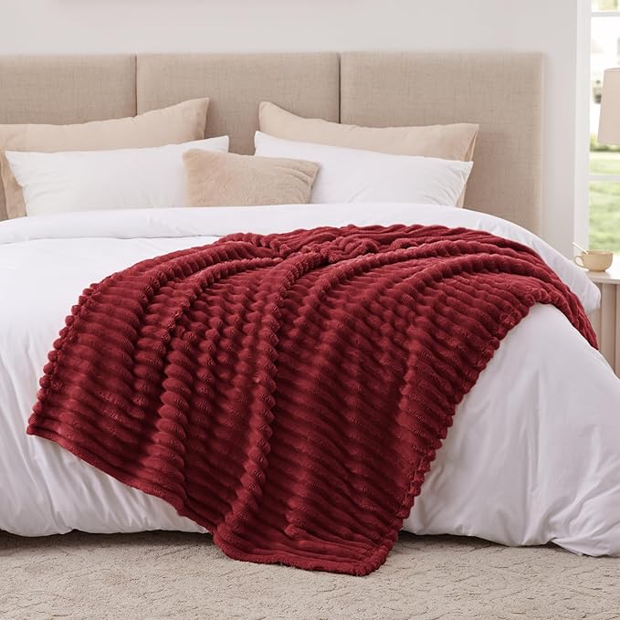 EXQ Home Fleece Throw Blanket for Couch or Bed - 3D Stripe Jacquard Decorative Blankets - Cozy Soft Lightweight Fuzzy Flannel Blanket Suitable for All Seasons(50"??60",Red)