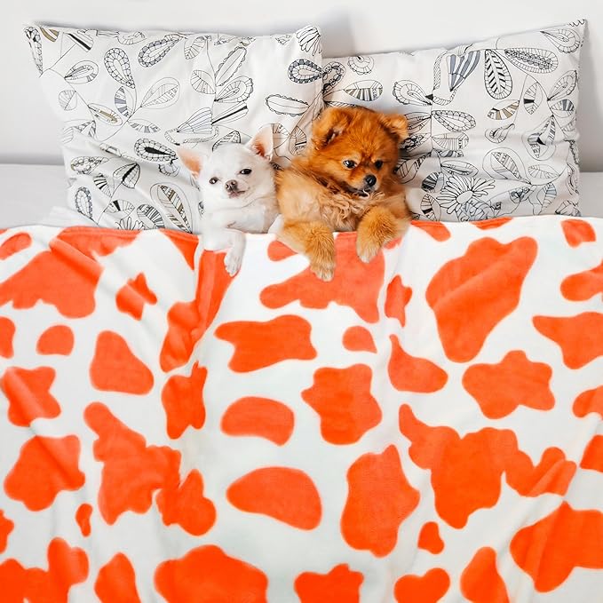 HSEEC Orange Throw Blankets Fleece Soft Blankets & Throws Super Soft Plush Blanket Twin Size