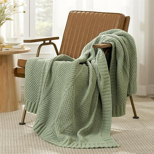 Amélie Home Knit Throw Blanket, Soft Chenille Cozy Breathable Chevron Chunky Decorative Blanket for Couch, Bed & Sofa, French-Inspired Lightweight Warm Gift for Women, Sage Green, 50"x60"