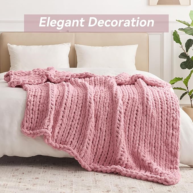 Negwoo Chunky Knit Throw Blanket, 50''*60'' Knitted Throw Chenille Yarn for Bed Couch, Handmade Light Pink Crochet Big Thick Blanket, Machine Washable Cute Comfy Blanket for Home Decor