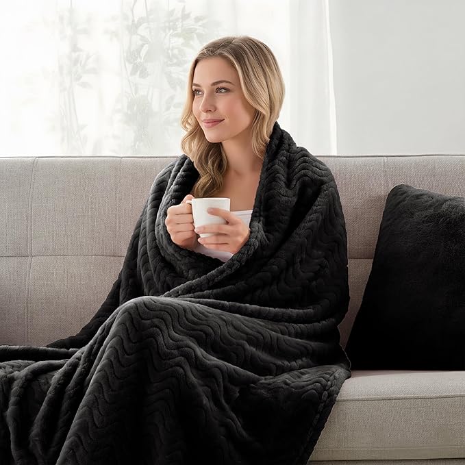 Exclusivo Mezcla Fleece Throw Blanket for Couch, Cozy Lightweight Blankets for All Season, Decorative Giftable Fuzzy Plush Wave Textured Throws for Women, Men, Black, 50x70 Inches