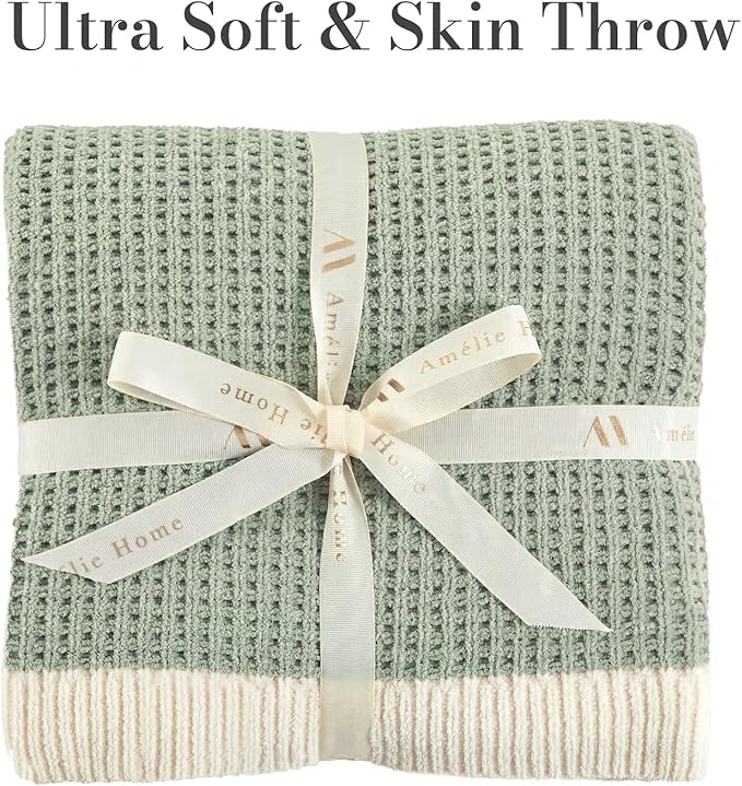 Amélie Home Chenille Throw Blanket, Soft Cozy Waffle Throw for Couch & Sofa, Warm Yet Lightweight, Breathable All-Season Throws for Women Men, Housewarming, Birthdays, 60"x80", Green