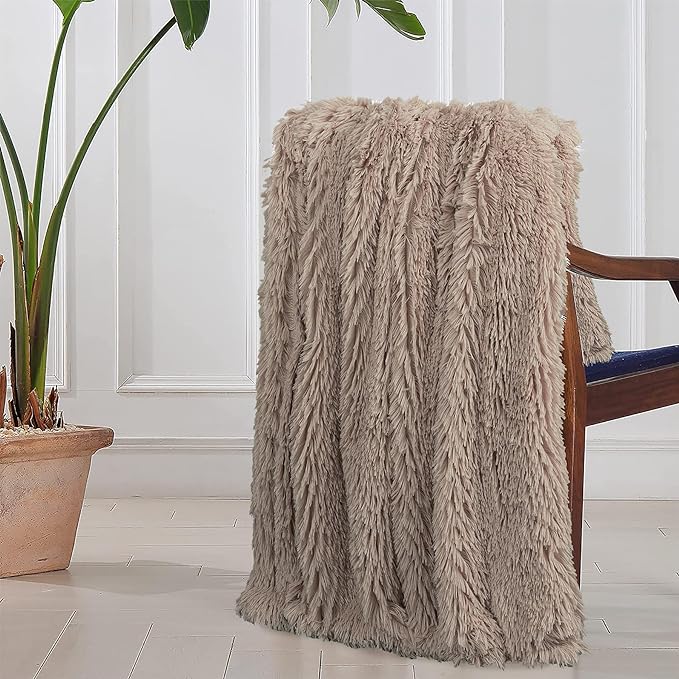 Tuddrom Decorative Extra Soft Faux Fur Throw Blanket 50"x60",Solid Reversible Fuzzy Lightweight Long Hair Shaggy Blanket,Fluffy Cozy Plush Fleece Comfy Microfiber Blanket for Couch Sofa Bed,Khaki