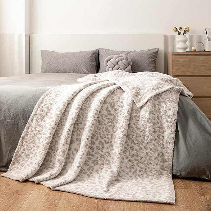 MH MYLUNE HOME Large Soft Micro Plush Leopard Blanket (71x78 inches, Khaki) Warm Reversible Cheetah Blanket Leopard Pattern Throw for Couch Bed Sofa
