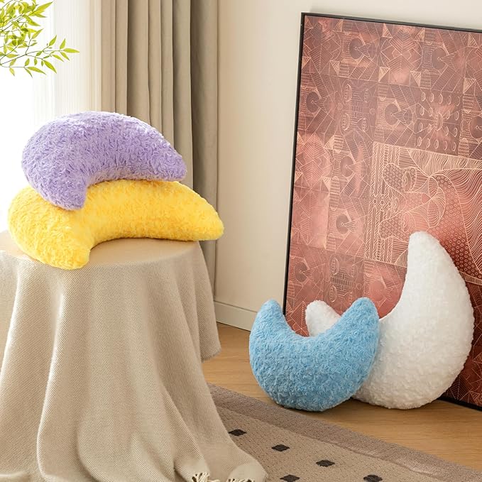Moon Pillow, Decorative Throw Pillow with Soft Plush for Couch Bed, Cozy Moon Decorative Pillows for Bedroom Living Room, Home Décor Comfort Gift (Yellow, 19.6 Inches)