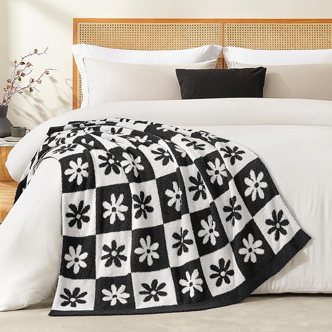 Snuggle Sac Checkered Blanket, Black Flower Throw Blanket for Couch Plaid Microfiber Fluffy Warm Cozy Fuzzy Soft Throw Blanket Reversible Checkerered Blankets for Sofa, Chair, Bed, 50x60 inches