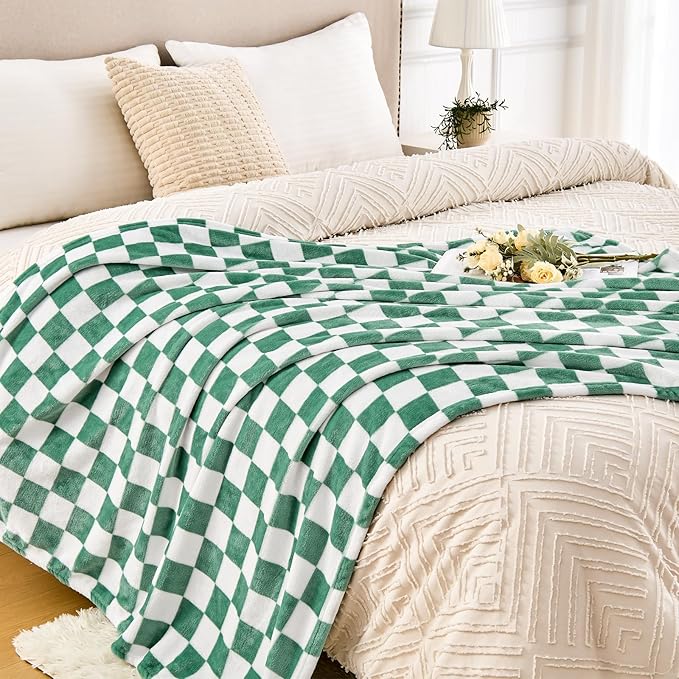 Edenleaf Green Checkered Blanket, Ultra Soft Cozy Flannel - Checkered Grid Print Throws for Bed Sofa Couch, Luxury Throw Blanket for All Seasons, 50x60 Inch, Jade Green
