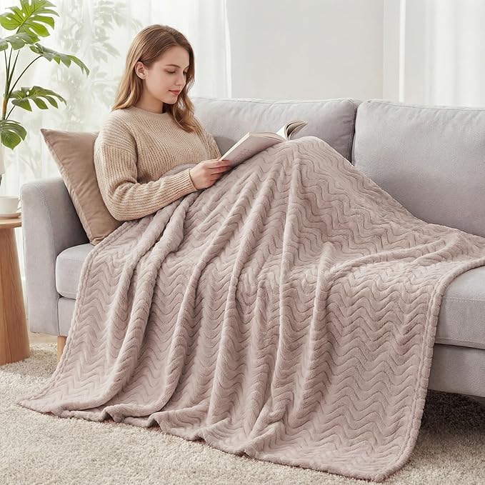 Exclusivo Mezcla Queen Blanket for Bed, Cozy Lightweight Fleece Blankets for All Season, Decorative Giftable Fuzzy Plush Wave Textured Suitable for Women, Men, Camel, 90x90 Inches
