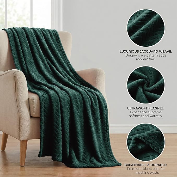 Exclusivo Mezcla King Blanket for Bed, Cozy Lightweight Fleece Blankets for All Season, Decorative Giftable Fuzzy Plush Wave Textured Suitable for Women, Men, Forest Green, 90x104 Inches