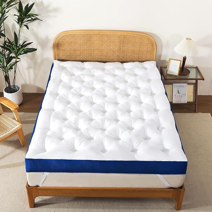 WhatsBedding 5 Inch Memory Foam Mattress Topper for Back Pain, Filled with Flfuffy Soft Breathable Stuffing, Thick Supportive Pillow Top King Mattress Topper