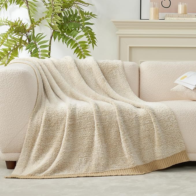 Amélie Home Knit Throw Blanket for Couch, Super Soft Fuzzy Cozy Throw, Giftable Knitted Blanket for Women Men, Birthday, Sofa Bed Living Room Decor, 50" x 60", Heather Beige