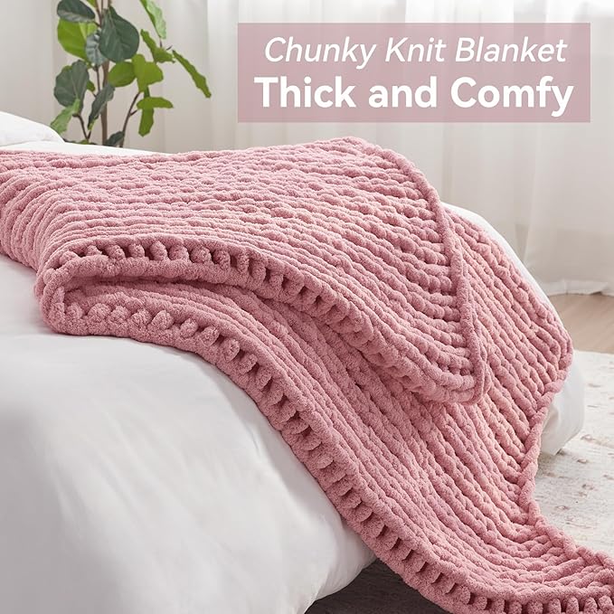 Negwoo Chunky Knit Throw Blanket, 60''*80'' Knitted Throw Chenille Yarn for Bed Couch, Handmade Light Pink Crochet Big Thick Blanket, Machine Washable Cute Comfy Blanket for Home Decor