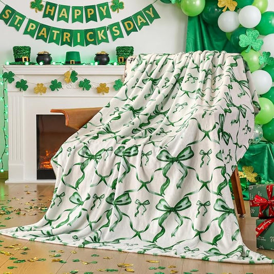 Buryeah Green Bow St. Patrick's Day Throw Blanket St. Patrick's Day Gifts Preppy Blanket Coquette 50" x 60" Flannel Soft Cute Bow Lightweight Aesthetic Room Decor for Women Friends for Sofa Couch Bed