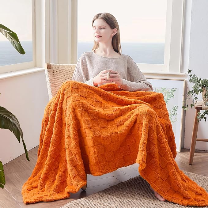 NEWCOSPLAY Super Soft Twin Blanket Orange Premium Silky Flannel Fleece 3D Checkered Lightweight Bed Blanket All Season Use (Orange Checkered, Twin(60"x80"))