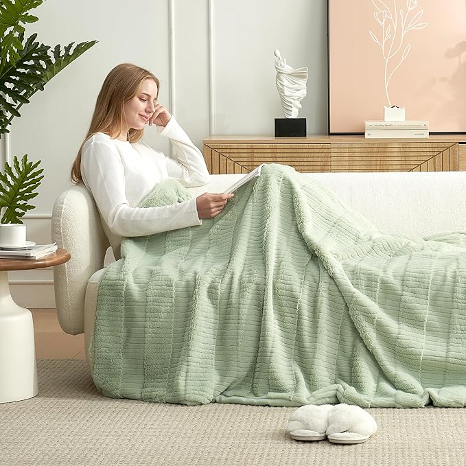 Amélie Home Luxury Striped Faux Fur Throw Blanket for Bed Queen Size, Soft Cozy Fuzzy Fluffy Plush Gift Blankets for Women, 88"x90", Sage Green