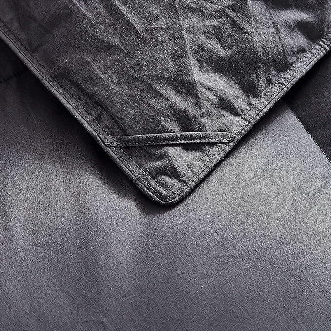 Luxurious Oversized California King Goose Down Comforter, 108 X 98 inches, Unique Gray Solid, 600 Thread Count, 100% Egyptian Cotton Cover, 80 Oz Fill Weight, 750 Fill Power