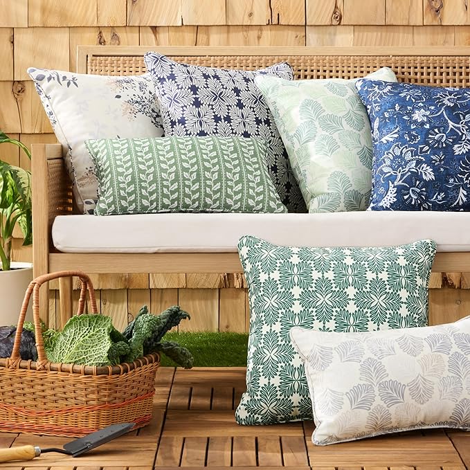 Martha Stewart Vineyard Vines Indoor Outdoor Decorative Pillow 2-Pack Set, UV Fade Resistant, Water Repellent, Printed Garden Design, Green, 18"x18"