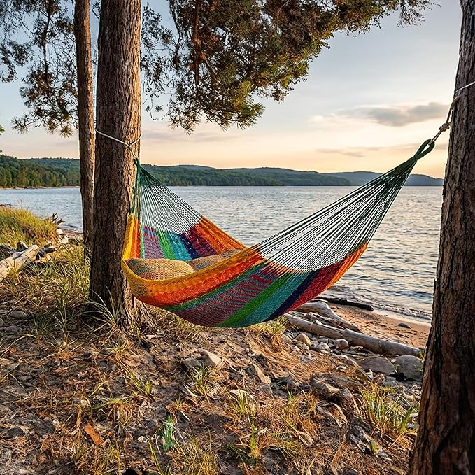 Sunnydaze Handwoven XXL Thick Cord Mayan Double Hammock for Outside - 625-Pound Capacity Heavy-Duty Outdoor Hammock - Multicolor - Image 8