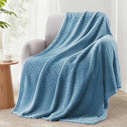 Exclusivo Mezcla Soft Fleece Throw Blanket for Couch, Cozy Lightweight Blankets with Decorative Wave Textured Suitable for All Season Use, Slate Blue, 50x70 Inches