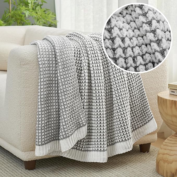 Amélie Home Knit Throw Blanket, Soft Chenille Cozy Breathable Pineapple Chunky Decorative Blanket for Couch, Bed & Sofa, French-Inspired Lightweight Warm Gift for Women, Gray, 60"x80"