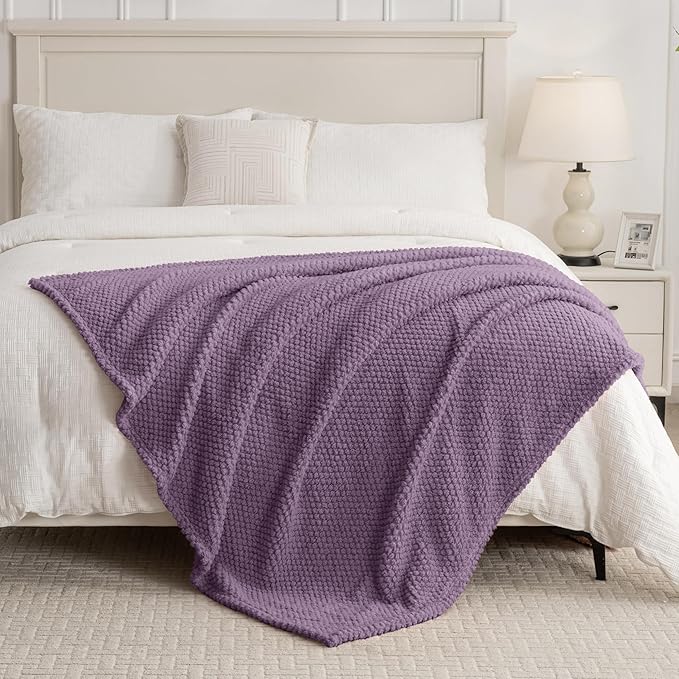 Purple 300GSM Fleece Large King Blanket for Couch Sofa Bed, 90x104 Soft Cozy Flannel Blankets, Lightweight Fuzzy Fluffy Throws for Women