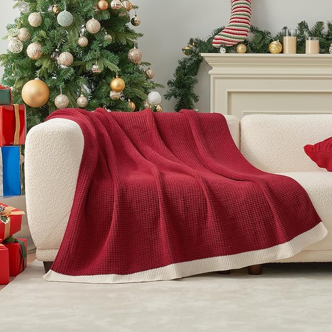 Amélie Home Chenille Throw Blanket, Soft Cozy Waffle Throw for Couch & Sofa, Warm Yet Lightweight, Breathable All-Season Throws for Women Men, Housewarming, Birthdays, 50"x60", Red