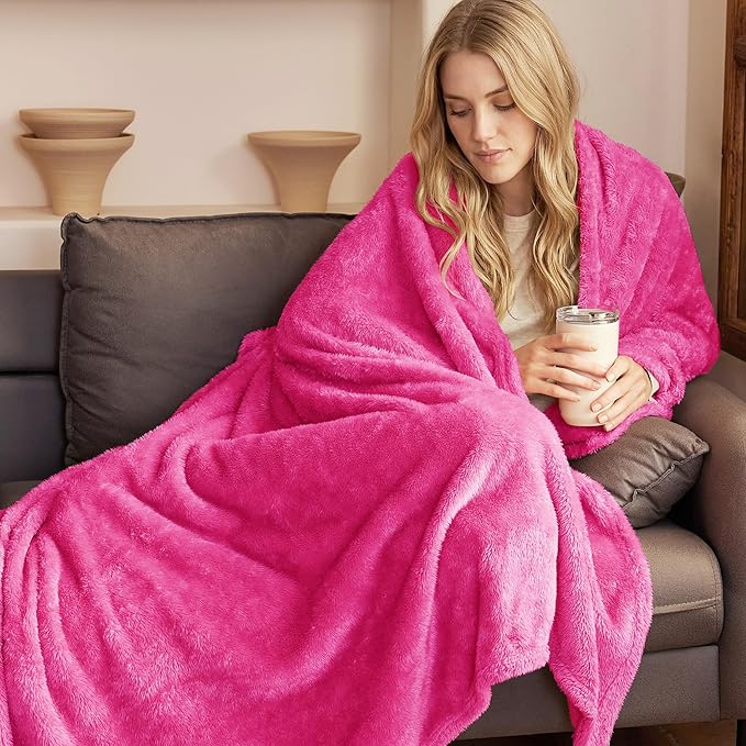 Exclusivo Mezcla Plush Fuzzy Fleece Bed Blanket Queen Size, Super Soft, Fluffy and Warm Blankets for Couch, Bed, All Season (Hot Pink, 90x90 inches)