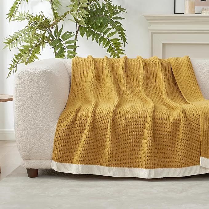 Amélie Home Chenille Throw Blanket, Soft Cozy Waffle Throw for Couch & Sofa, Warm Yet Lightweight, Breathable All-Season Throws for Women Men, Housewarming, Birthdays, 50"x60", Ginger