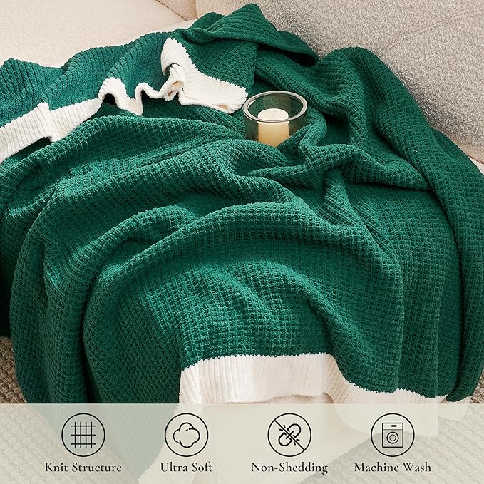 Amélie Home Chenille Throw Blanket, Soft Cozy Waffle Throw for Couch & Sofa, Warm Yet Lightweight, Breathable All-Season Throws for Women Men, Housewarming, Birthdays, 50"x60", Holly