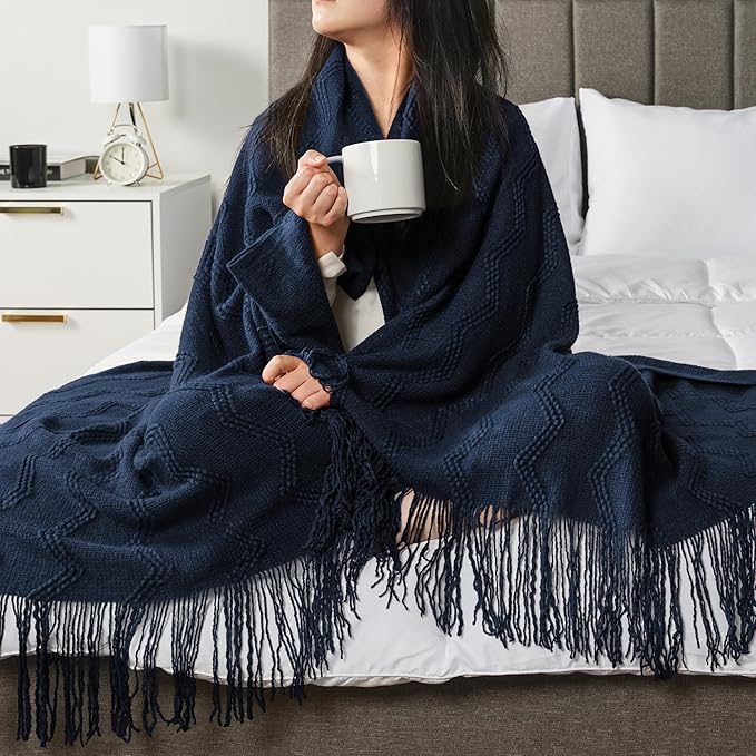 PAVILIA Navy Blue Knit Throw Blanket for Couch, Twin Bed, Soft Knitted Farmhouse Sofa Throw for Living Room, Lightweight Decorative Summer Blanket for Chair, Outdoor Textured Boho Blanket, 60x80