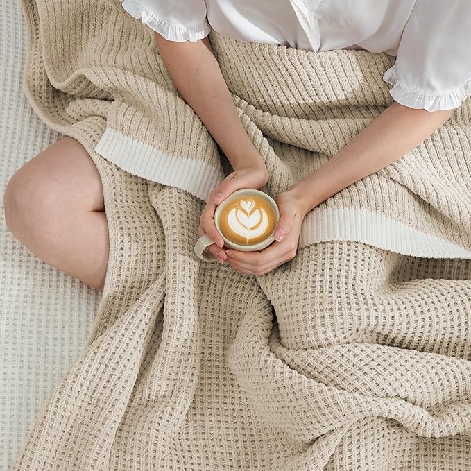 Amélie Home Chenille Throw Blanket, Soft Cozy Waffle Throw for Couch & Sofa, Warm Yet Lightweight, Breathable All-Season Throws for Women Men, Housewarming, Birthdays, 60"x80", Beige